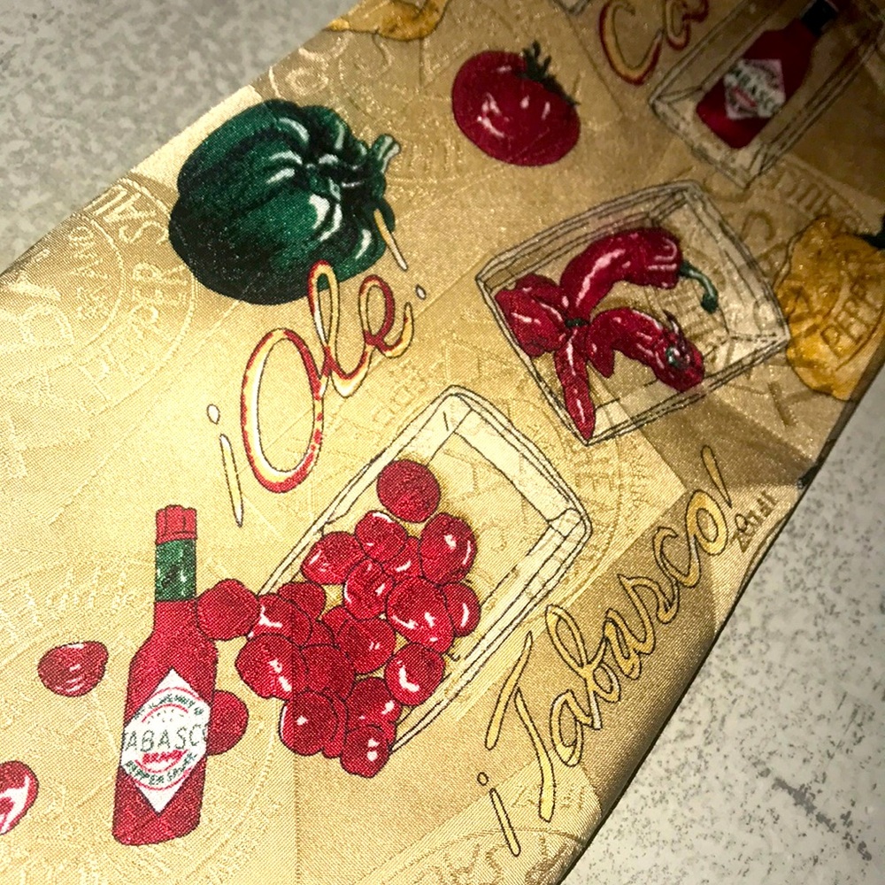 Tabasco tie